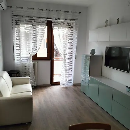 Apartment A Un Passo Dal Mare